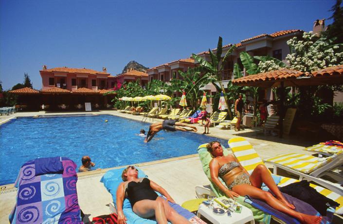 Perdikia Beach Hotel Oludeniz Exterior photo