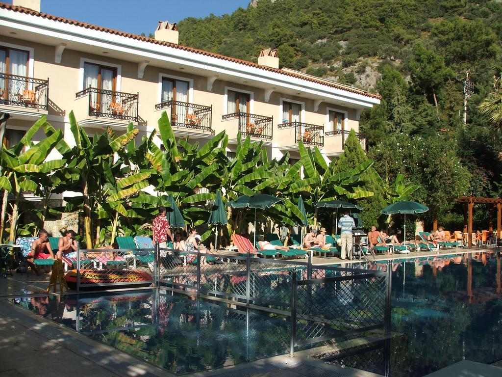 Perdikia Beach Hotel Oludeniz Exterior photo