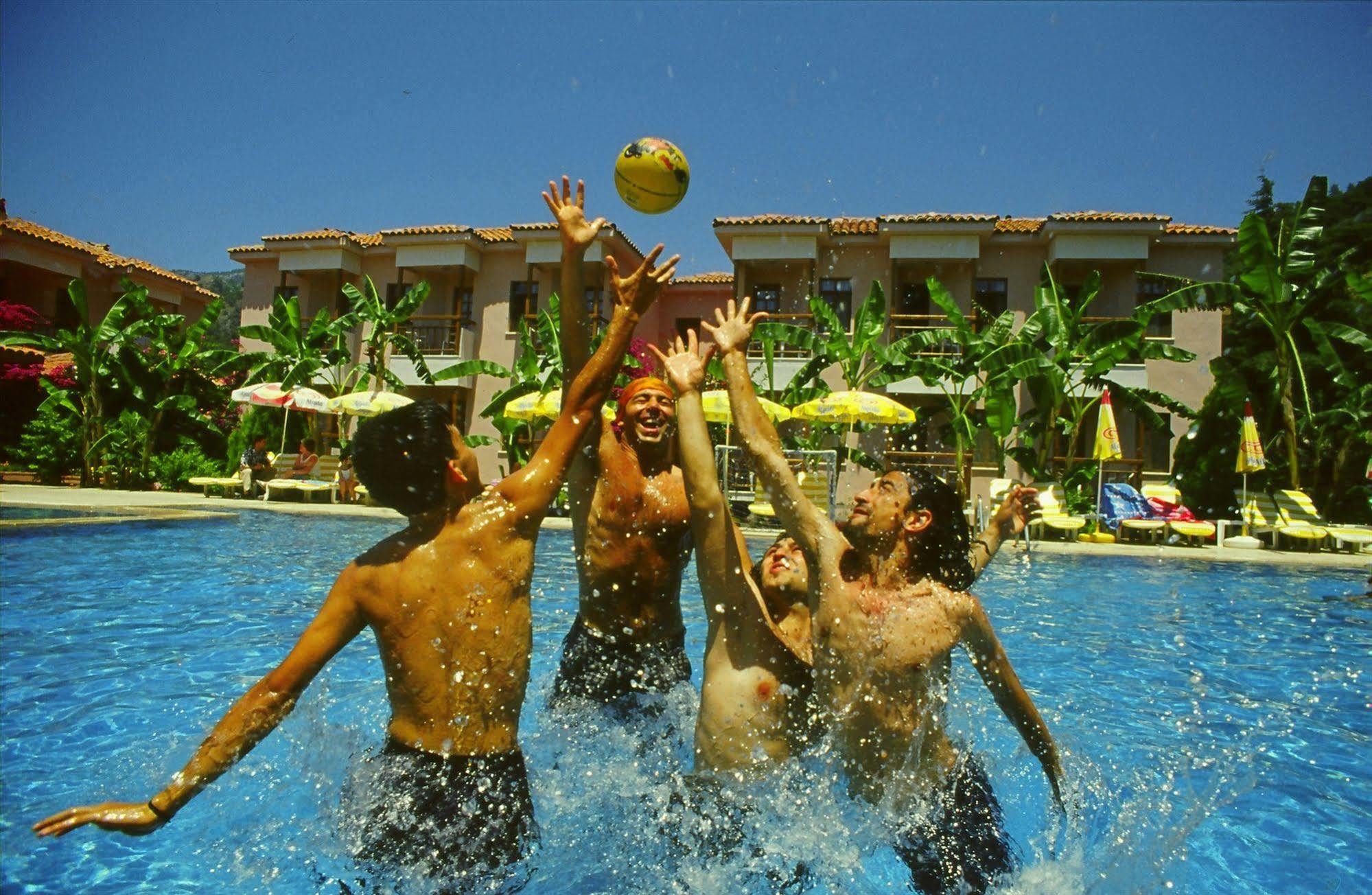 Perdikia Beach Hotel Oludeniz Exterior photo