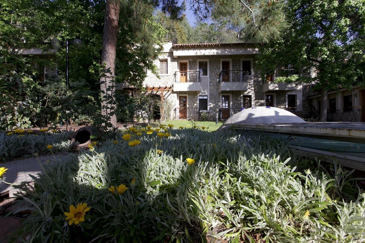 Perdikia Beach Hotel Oludeniz Exterior photo